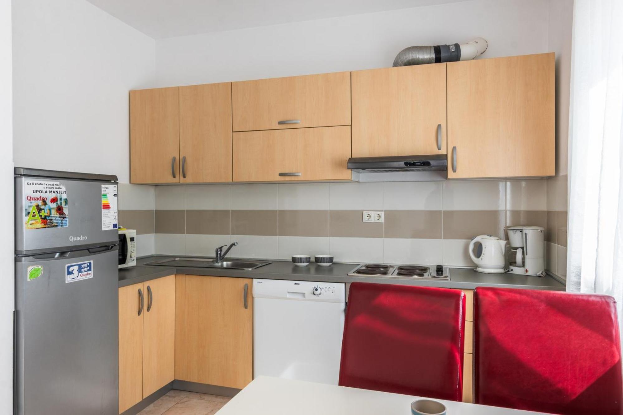 Apartment Village ニン エクステリア 写真