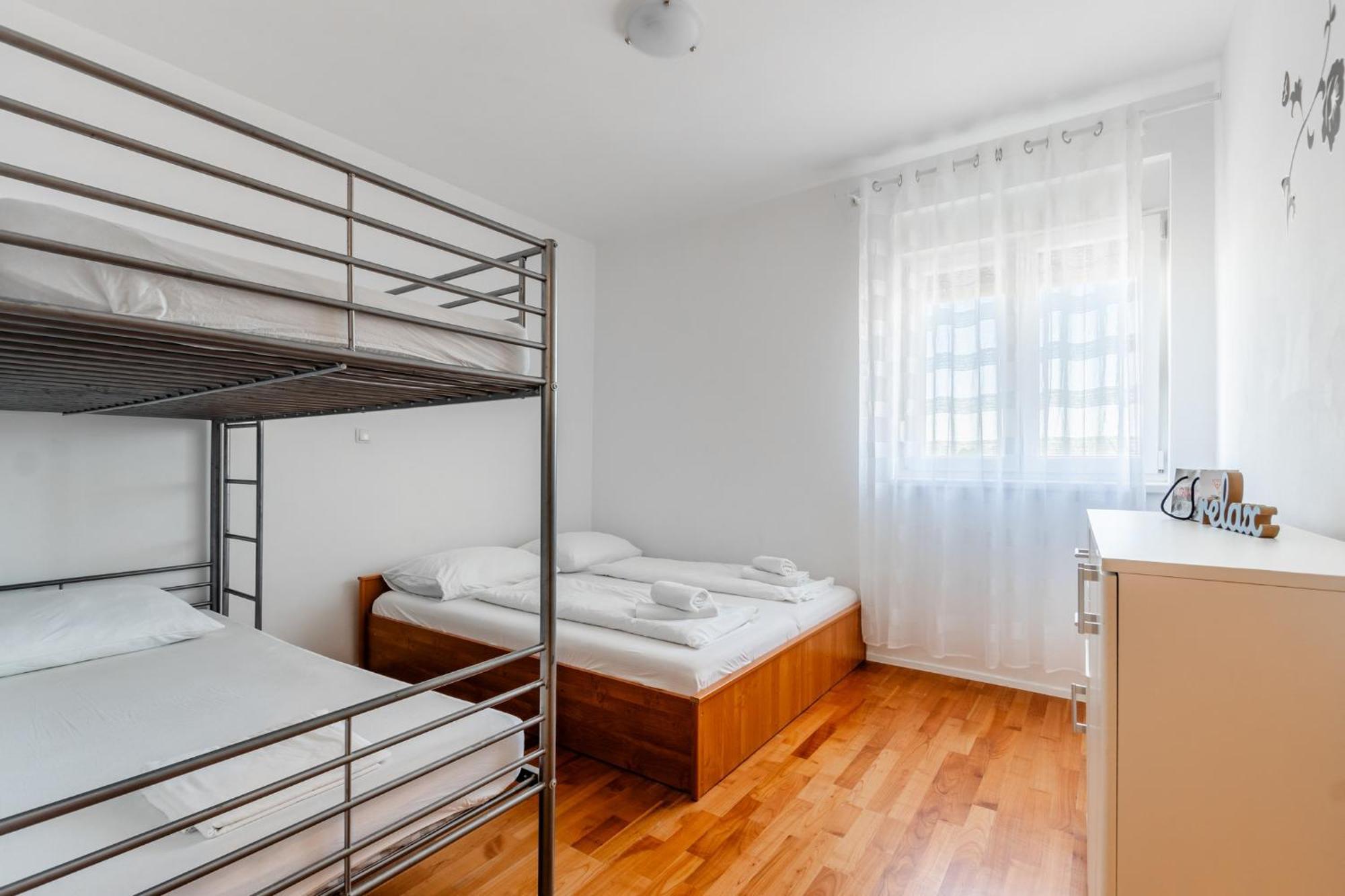 Apartment Village ニン エクステリア 写真